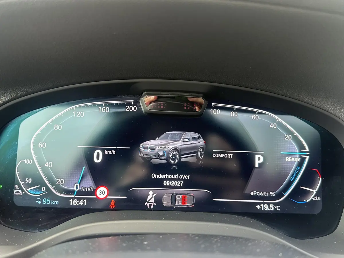 Executive 80 kWh SOH 99% | M-SPORT| ELEKTRISCHE TREKHAAK| PANO| LEDER | DRIVING ASSISTENT PROFF. | MEMORY STOEL| CAMERA | APPLE CARPLAY |