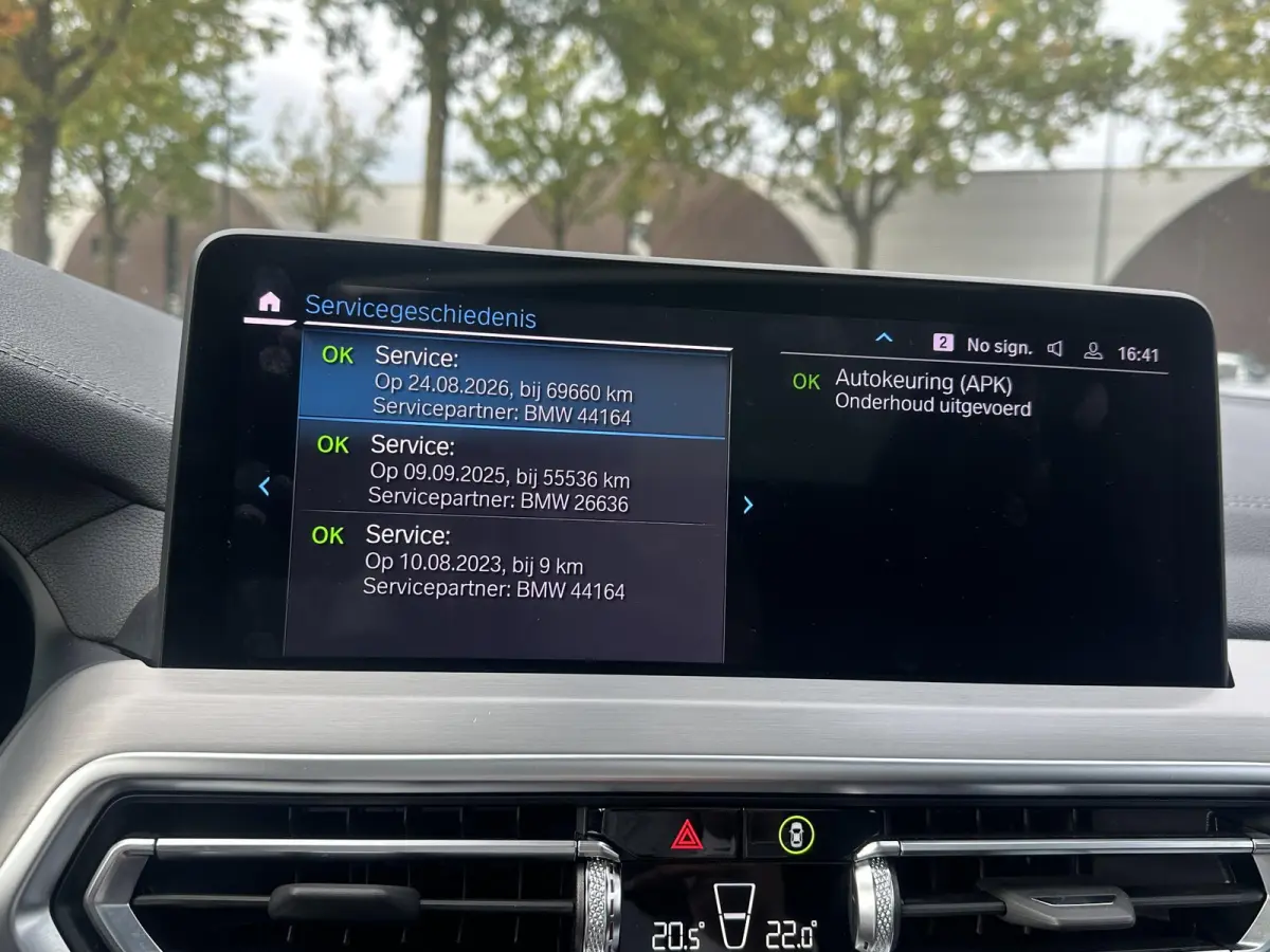 Executive 80 kWh SOH 99% | M-SPORT| ELEKTRISCHE TREKHAAK| PANO| LEDER | DRIVING ASSISTENT PROFF. | MEMORY STOEL| CAMERA | APPLE CARPLAY |