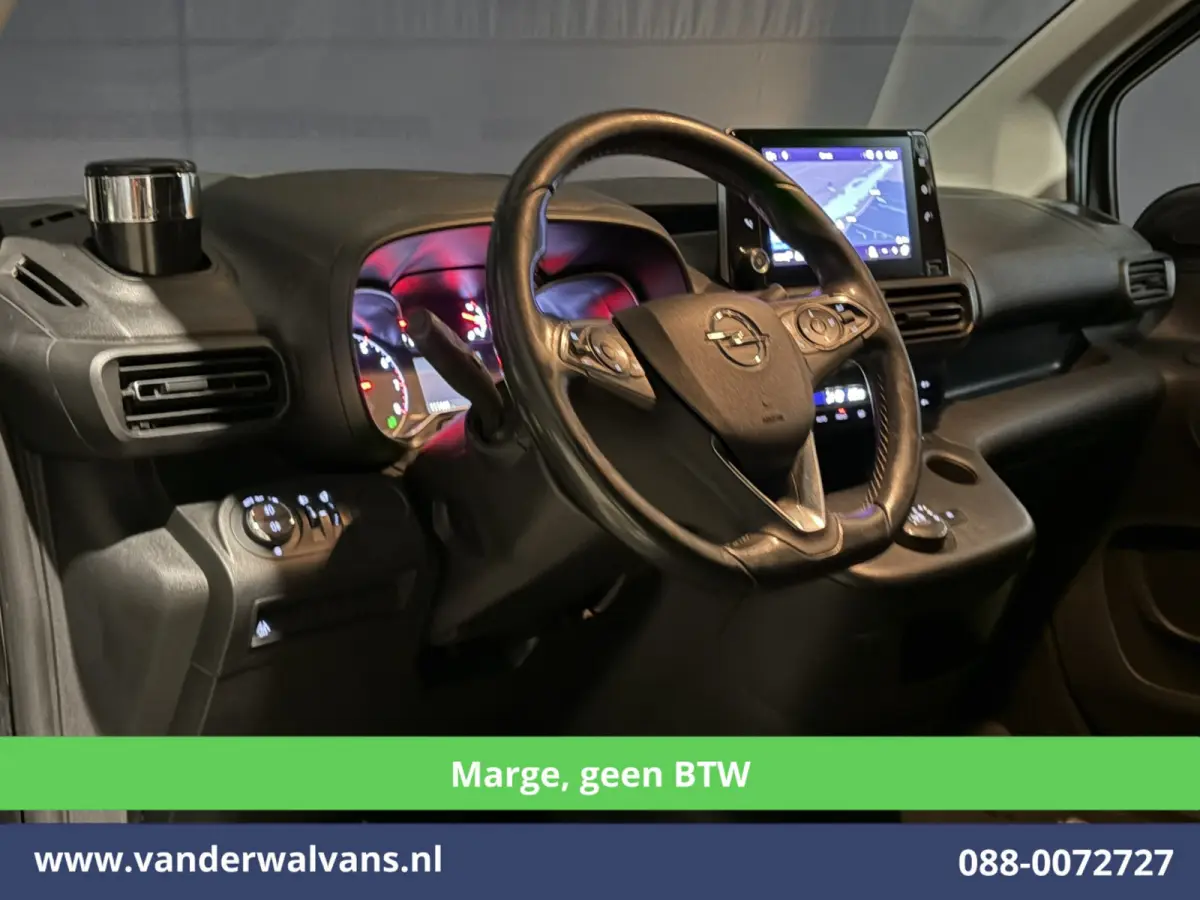1.5D 131pk Automaat **MARGE, GEEN BTW** L2H1 Euro6 Airco | Camera | Navigatie | Apple Carplay LED, Android Auto, Cruisecontrol, Parkeersensoren