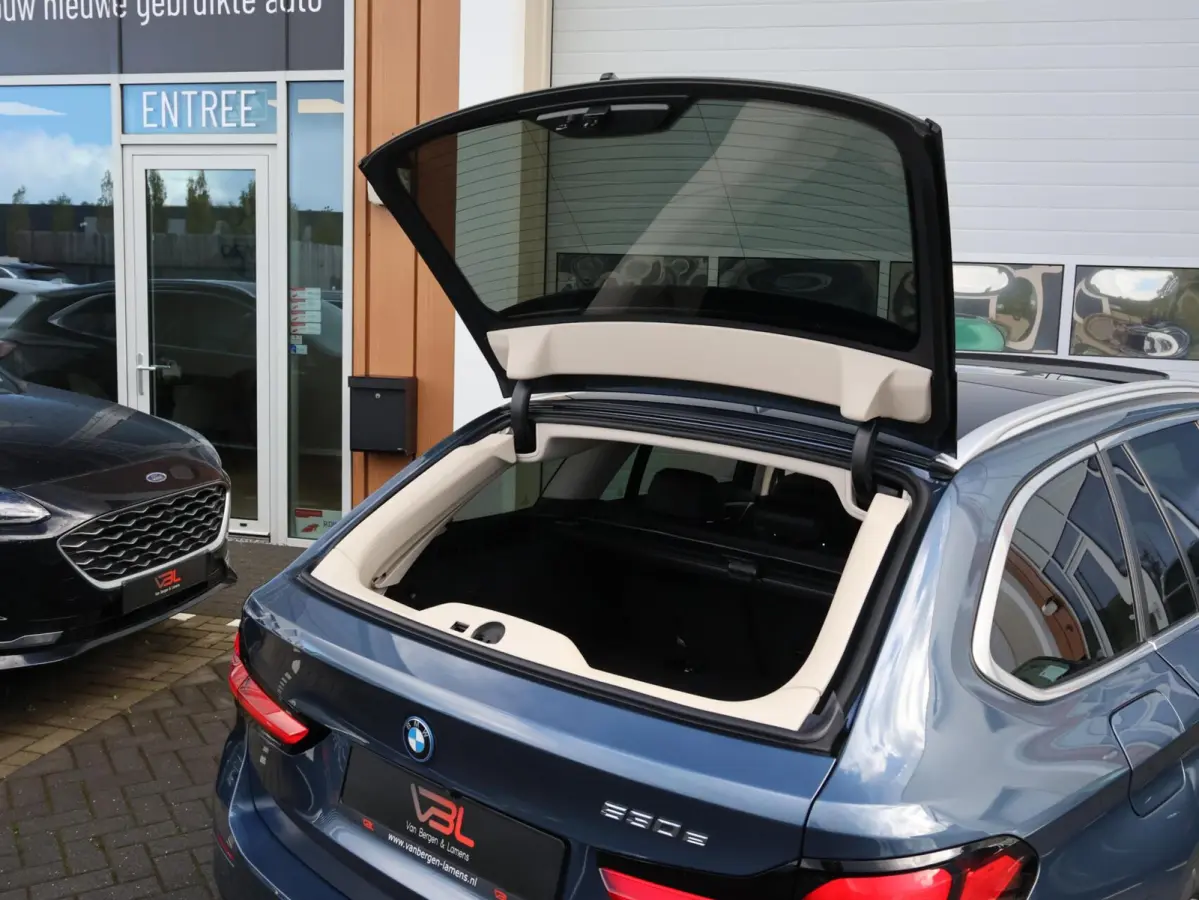 530e Business Edition Plus SOH 95,6% | Panoramdak