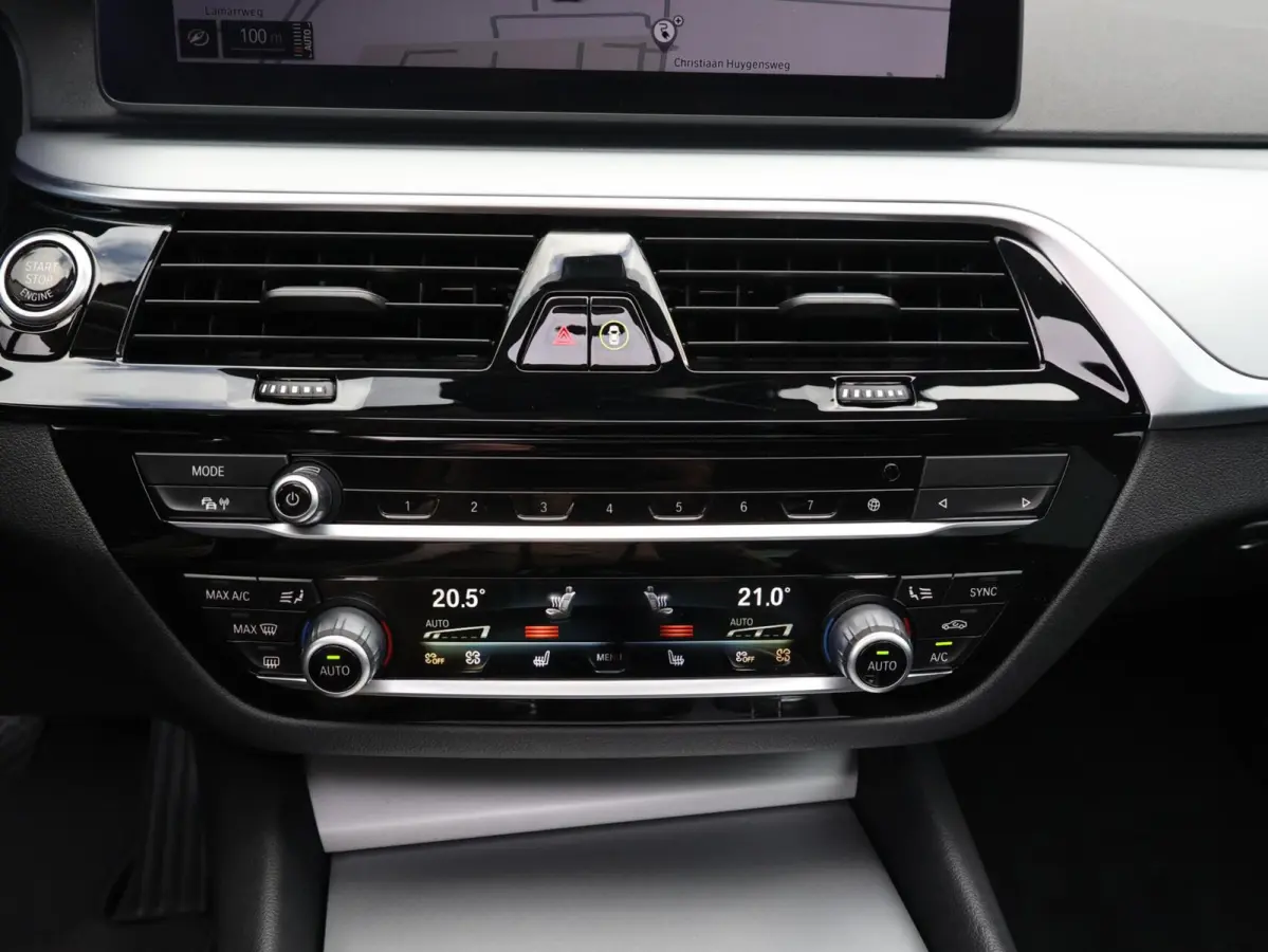 530e Business Edition Plus SOH 95,6% | Panoramdak
