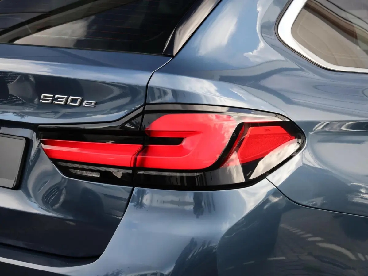 530e Business Edition Plus SOH 95,6% | Panoramdak