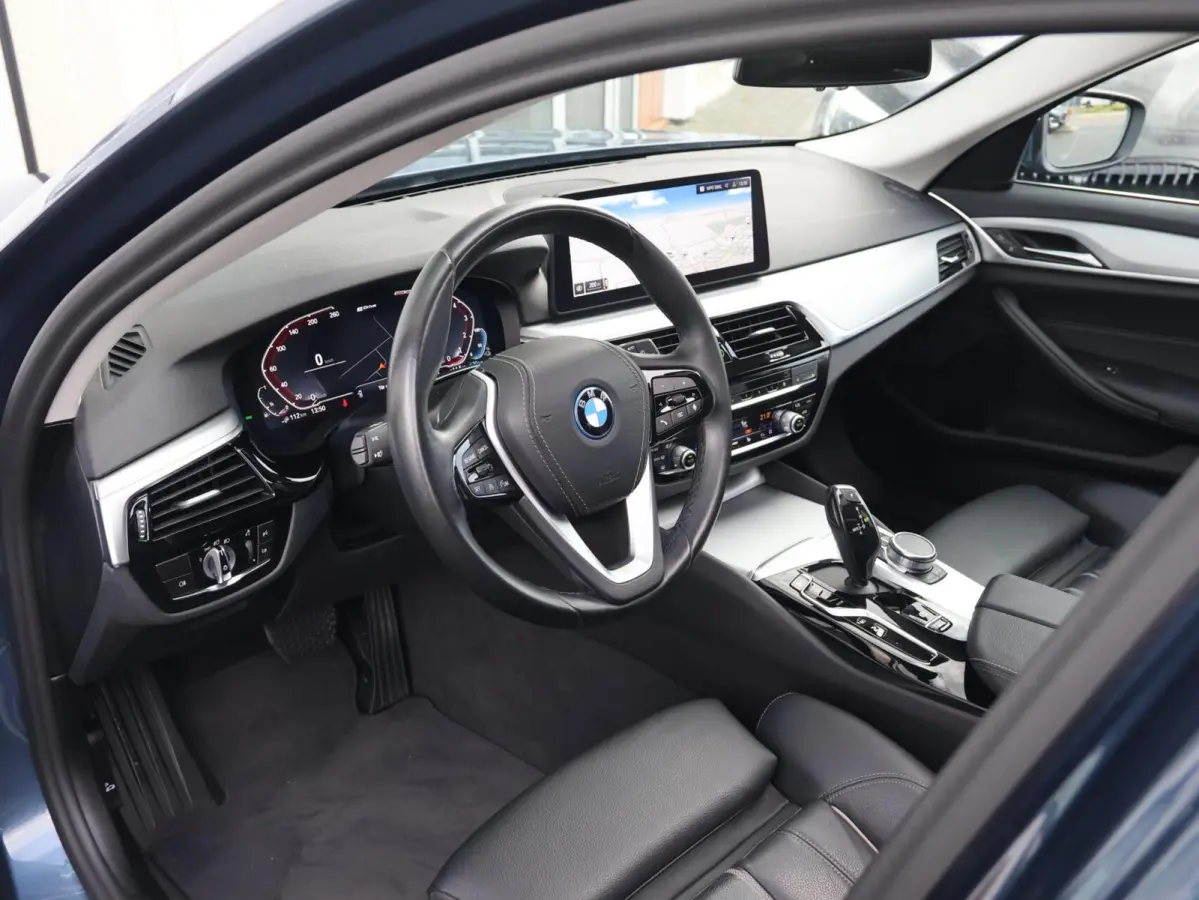 530e Business Edition Plus SOH 95,6% | Panoramdak
