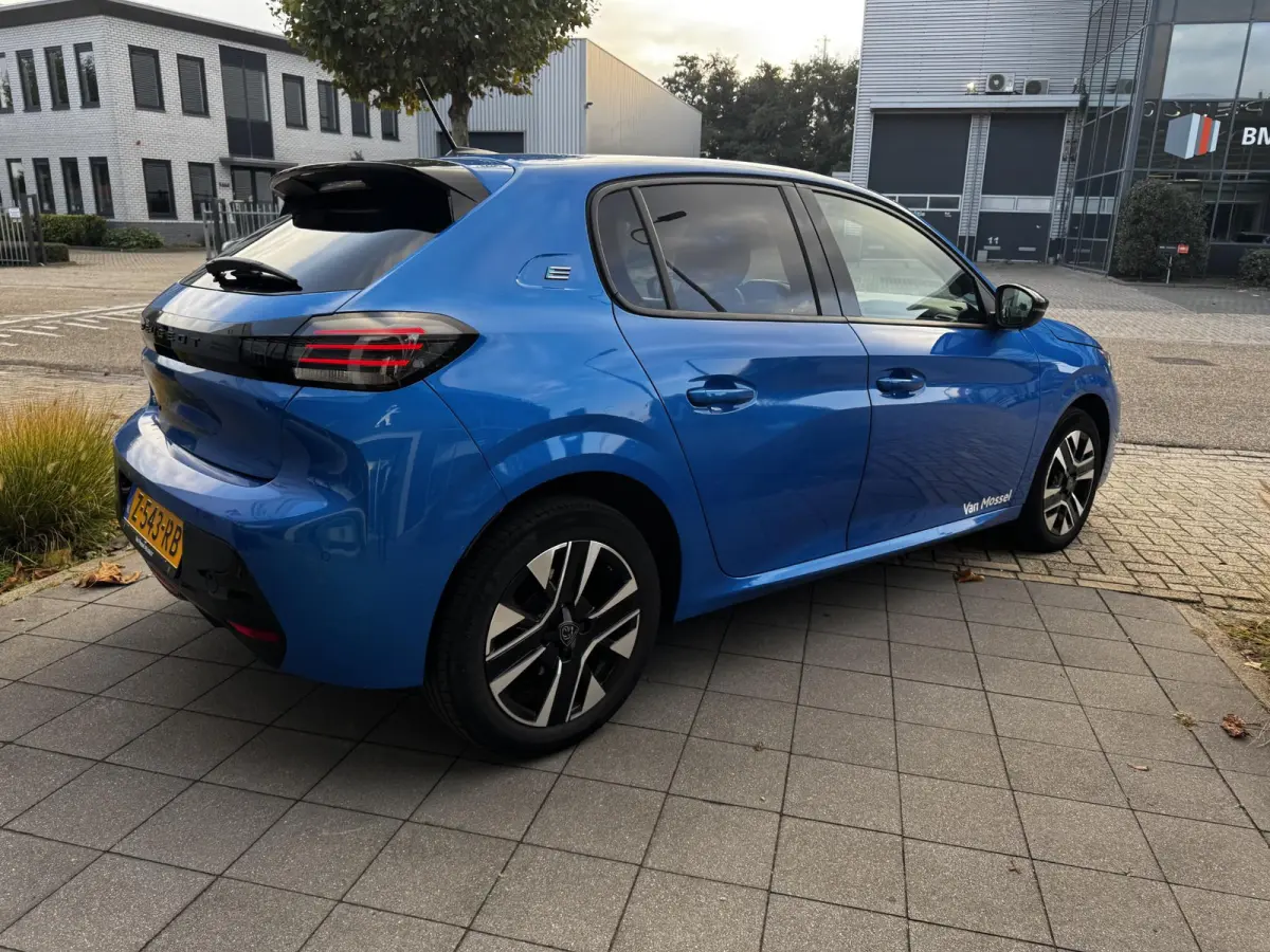 EV Allure 50 kWh