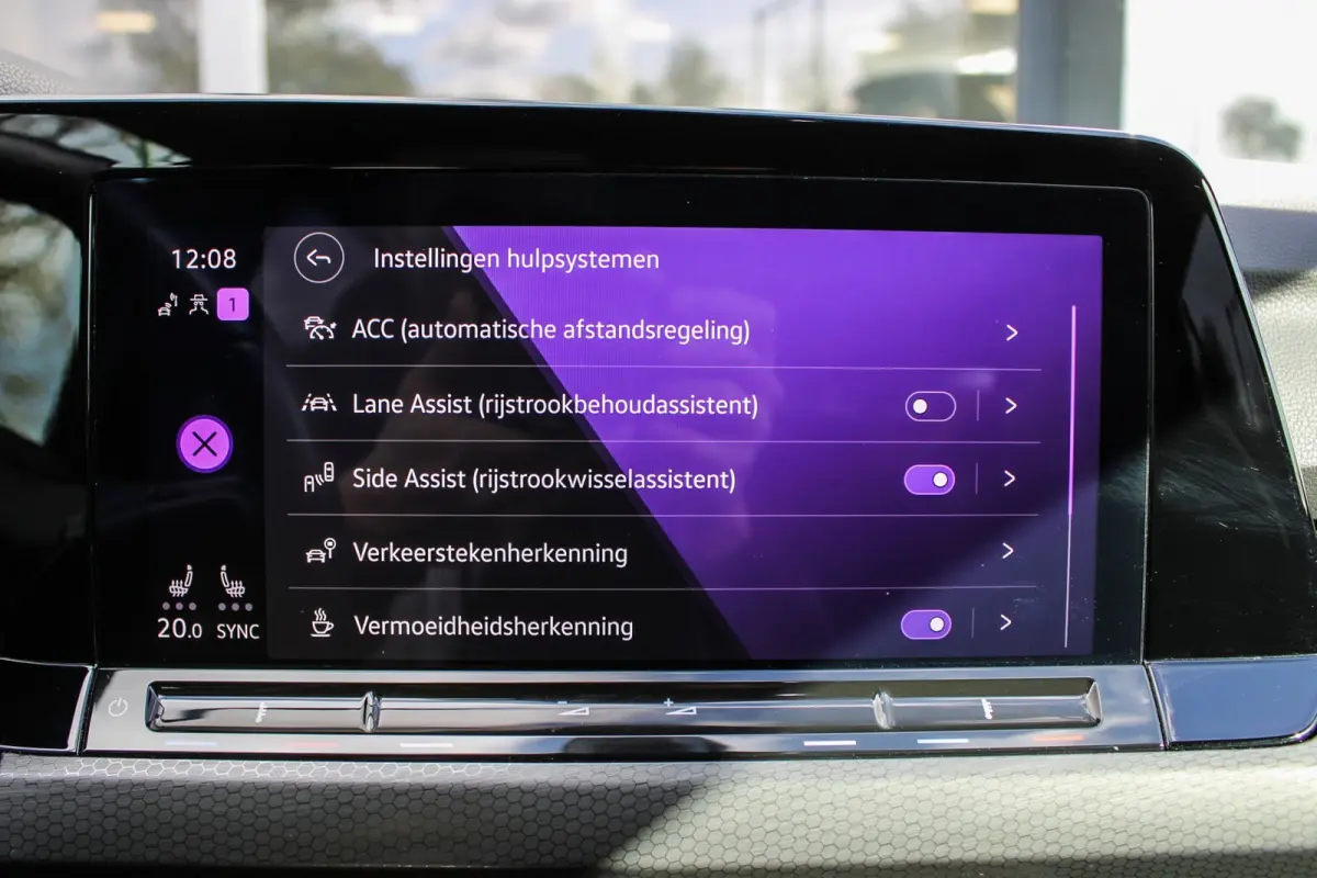 2.0 TSI GTI PANO HUD H&K MATRIX CAMERA