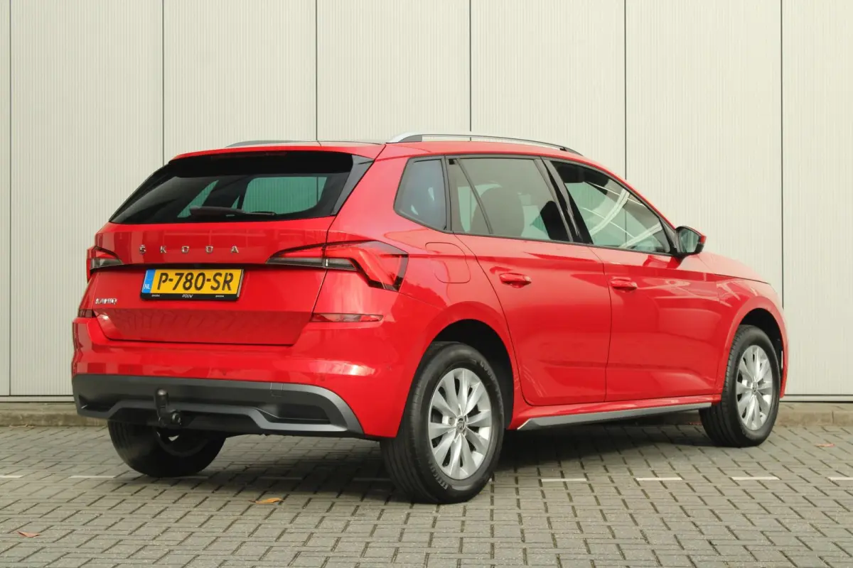 1.0 TSI 110pk DSG Business Edition | Panoramadak | Trekhaak | Stoelverwarming | Leder | Elektrische Stoel | Adaptief Cruise Control