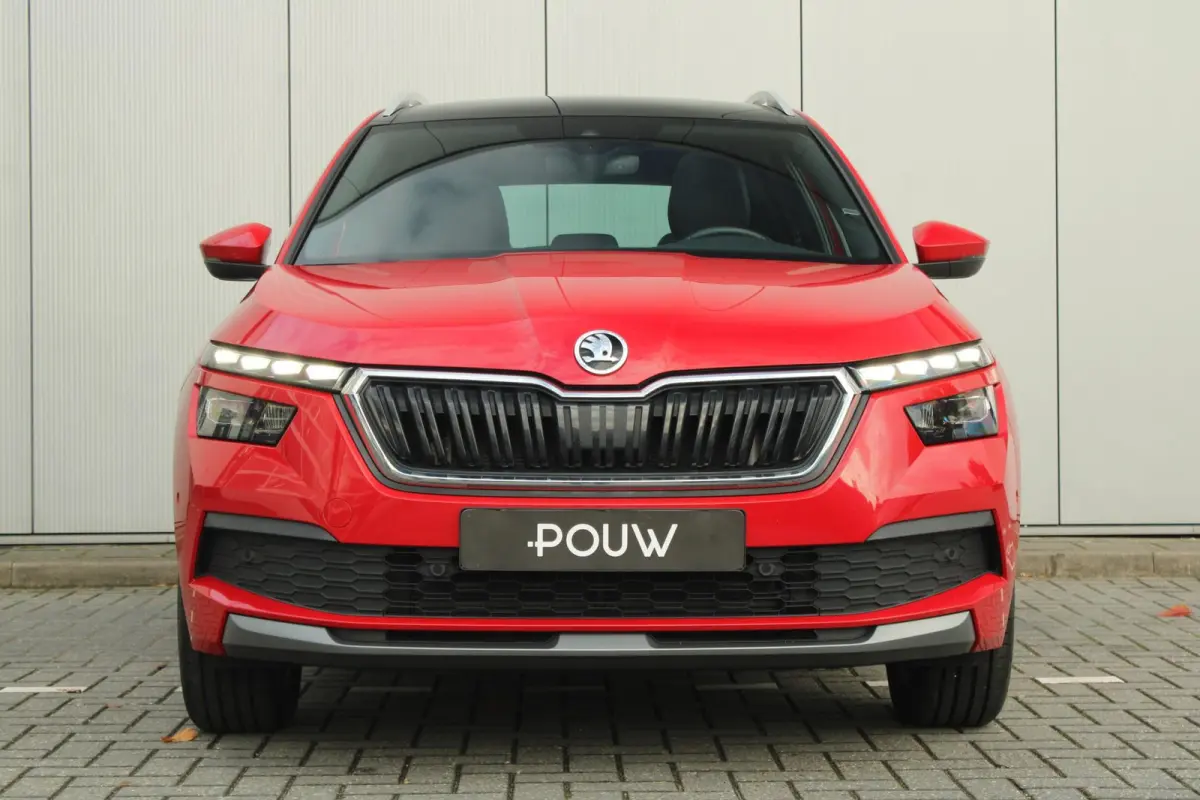 1.0 TSI 110pk DSG Business Edition | Panoramadak | Trekhaak | Stoelverwarming | Leder | Elektrische Stoel | Adaptief Cruise Control