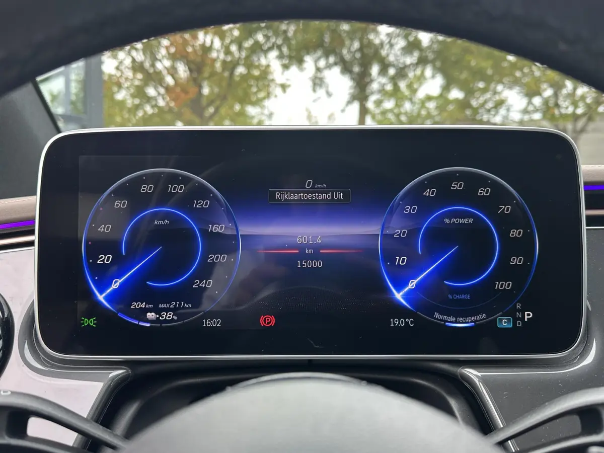 350+ 15.000 KM! | 360 CAMERA | PANO DAK | LEDER | EL. STOELEN MET GEHEUGEN | DIGIT. DASHB | SFEER VERL. | CARPLAY | DEALER ONDERH. | DODE HOEK |