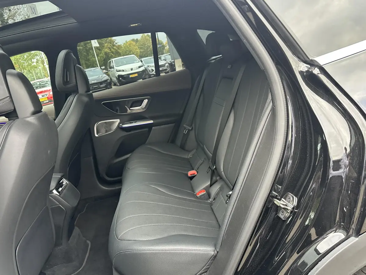 350+ 15.000 KM! | 360 CAMERA | PANO DAK | LEDER | EL. STOELEN MET GEHEUGEN | DIGIT. DASHB | SFEER VERL. | CARPLAY | DEALER ONDERH. | DODE HOEK |