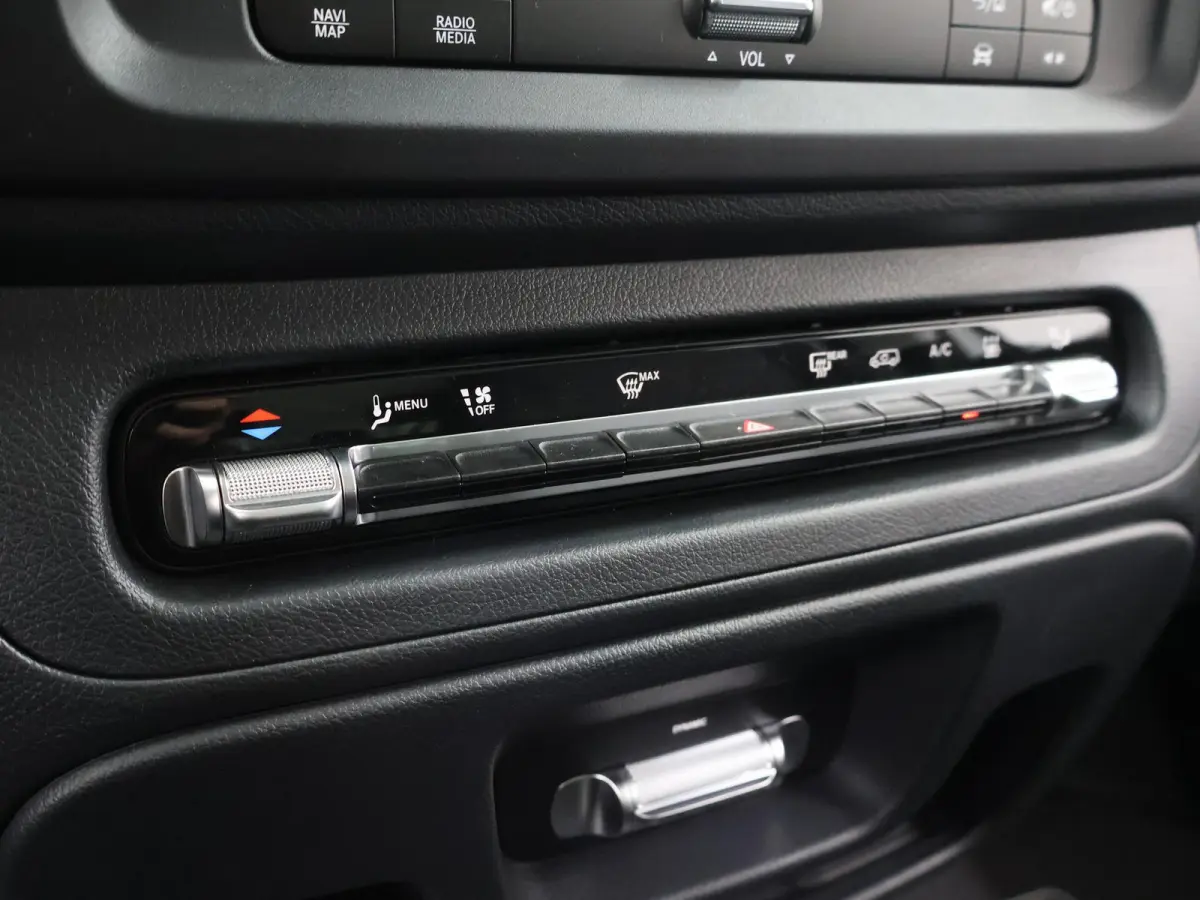 129 L2 PRO 90kWh | Stoelverwarming | Apple Carplay | Achteruitrijcamera | Airco | Cruise Control | Dodehoekassistent | KORTING €24.200,- !!!