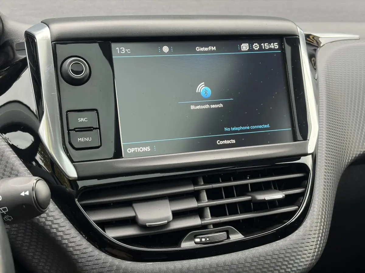1.2 PureTech Allure ✓Pano✓Camera✓Carplay✓Navi✓110pk✓Clima✓Cruise✓Lm velgen✓Pdc✓Recent beurt gehad✓5 Deurs✓Weinig km✓N.A.P✓Apk tot 08-2027