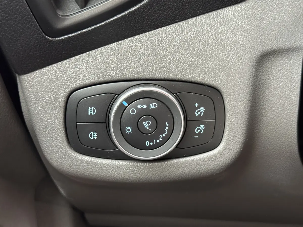 Transit Connect 1.5 TDCI 100PK