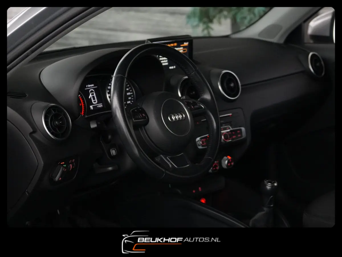 1.0 TFSI 2018 Trekhaak Nav Parkeersensoren Bluetooth