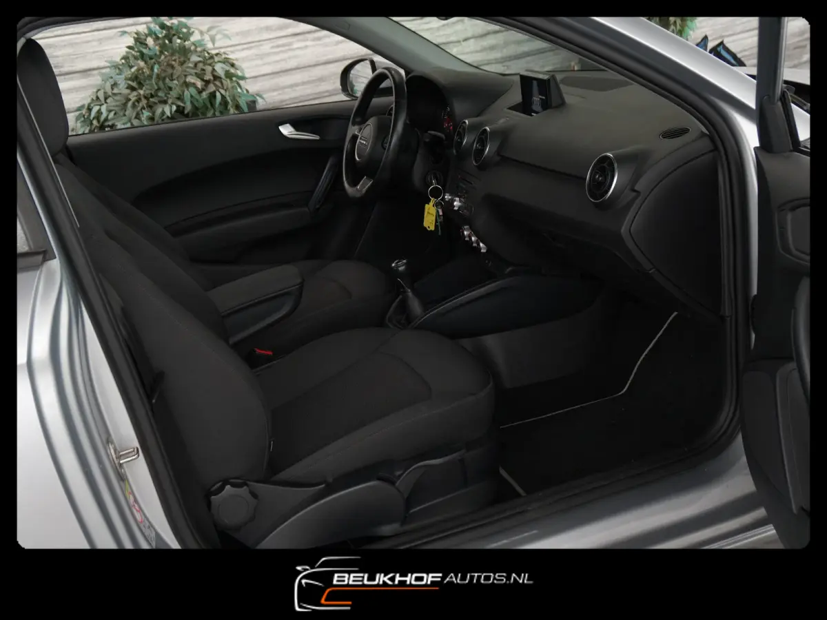 1.0 TFSI 2018 Trekhaak Nav Parkeersensoren Bluetooth