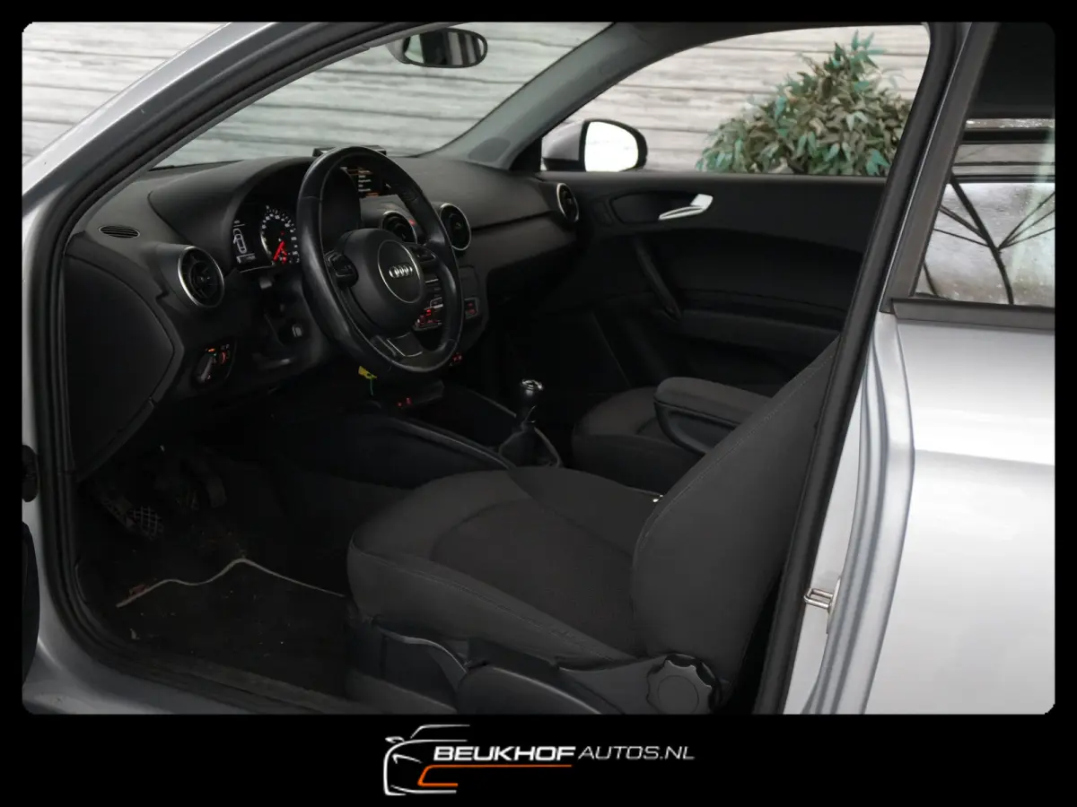1.0 TFSI 2018 Trekhaak Nav Parkeersensoren Bluetooth