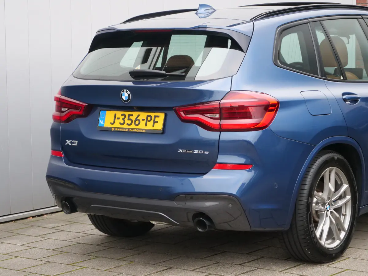 xDrive30e eDrive Edition Automaat Panoramadak / Electrische Trekhaak /  Electrische koffer