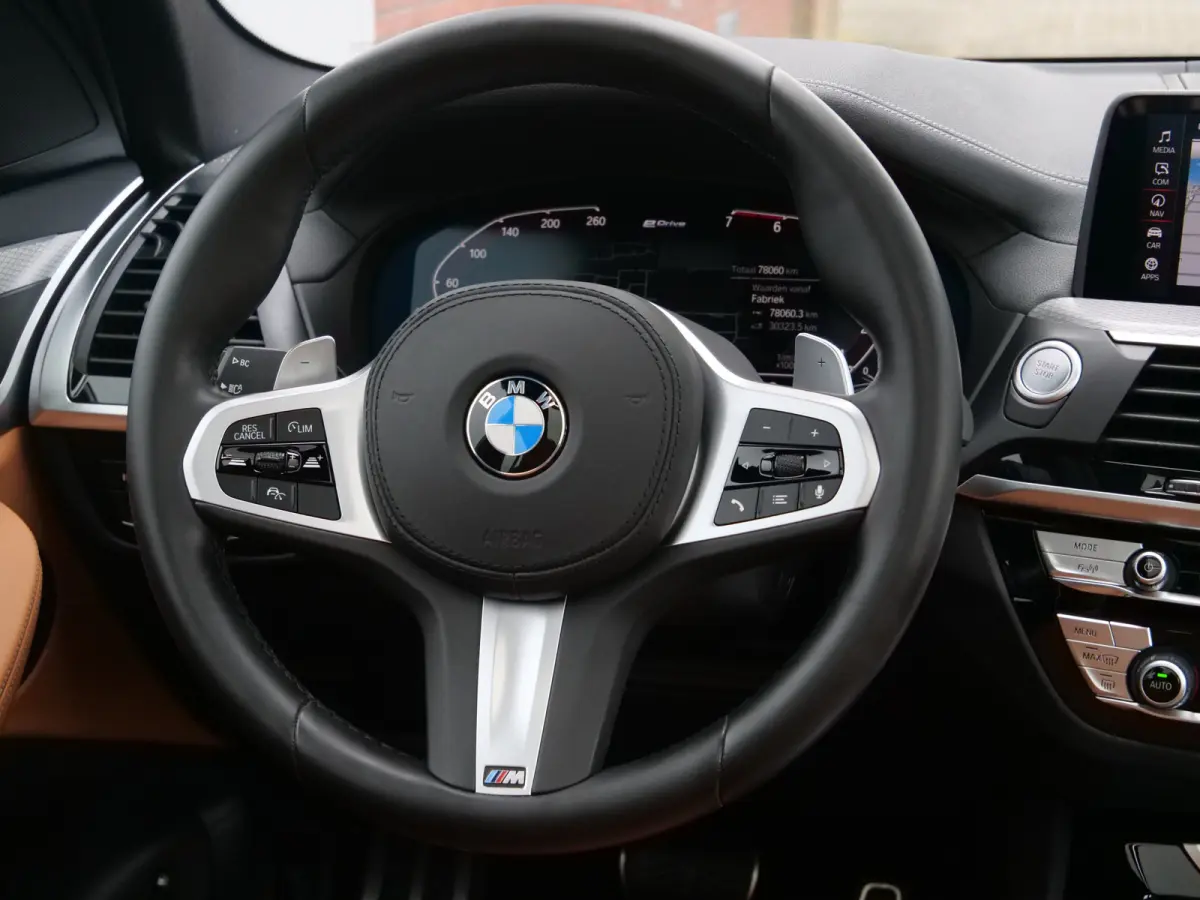 xDrive30e eDrive Edition Automaat Panoramadak / Electrische Trekhaak /  Electrische koffer
