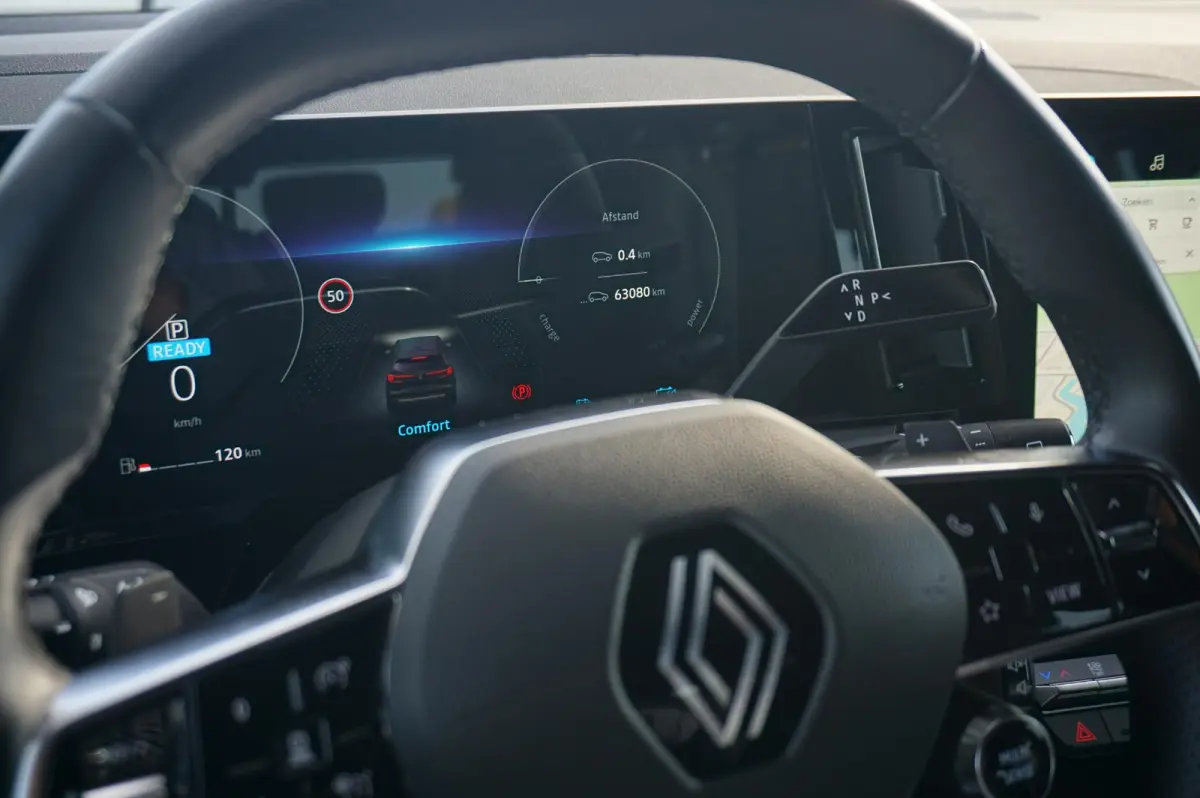 1.2 E-Tech full Hybrid 200 Techno