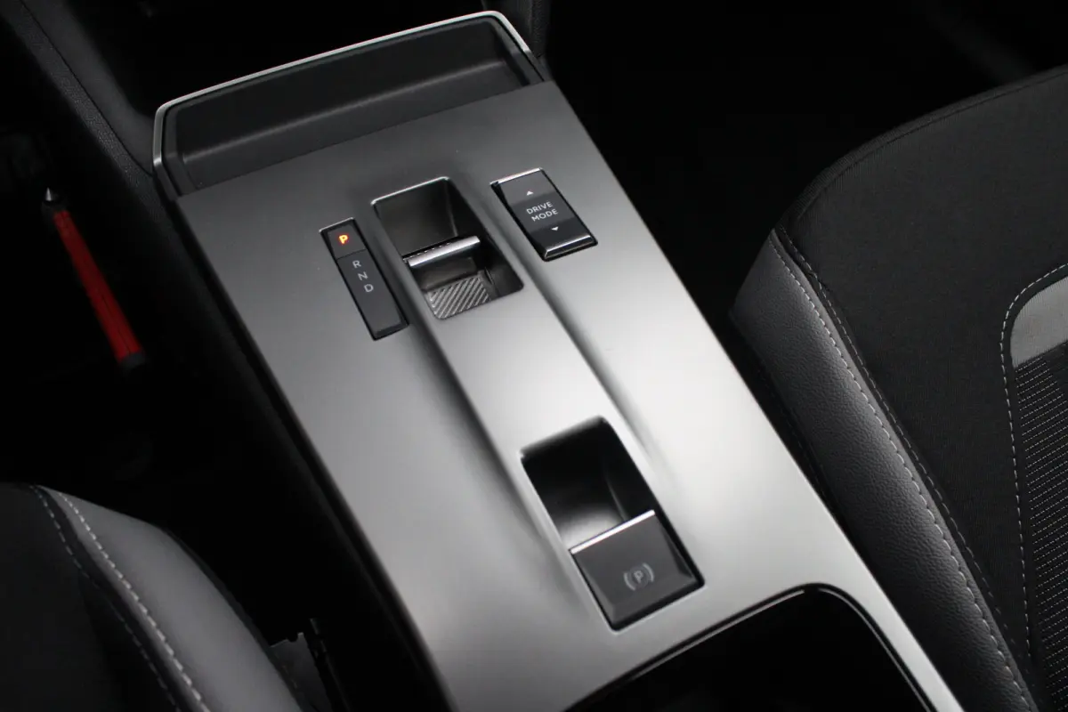 1.2 Turbo Hybrid GS | Automaat | Navi by app | Apple carplay | Bluetooth | Adaptieve cruise control | NL auto |