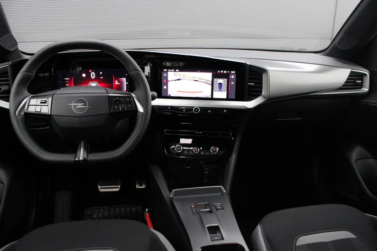 1.2 Turbo Hybrid GS | Automaat | Navi by app | Apple carplay | Bluetooth | Adaptieve cruise control | NL auto |