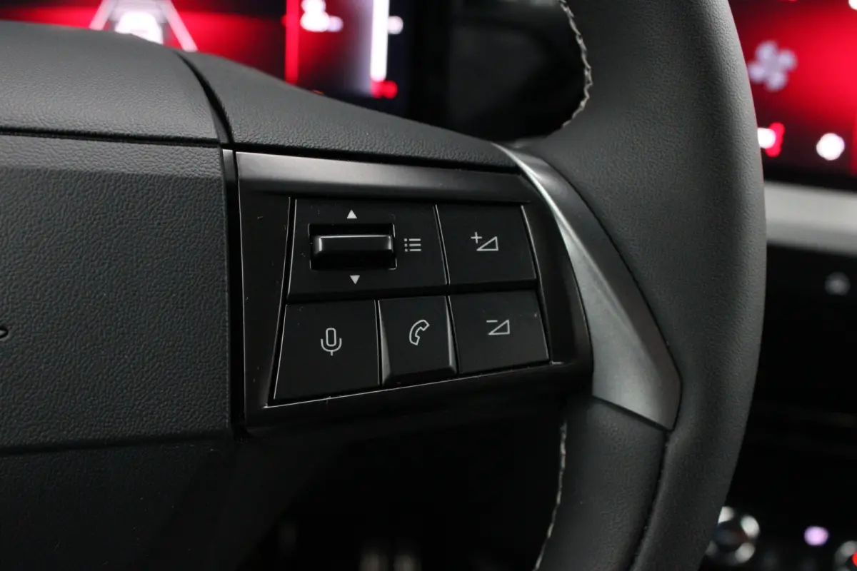 1.2 Turbo Hybrid GS | Automaat | Navi by app | Apple carplay | Bluetooth | Adaptieve cruise control | NL auto |