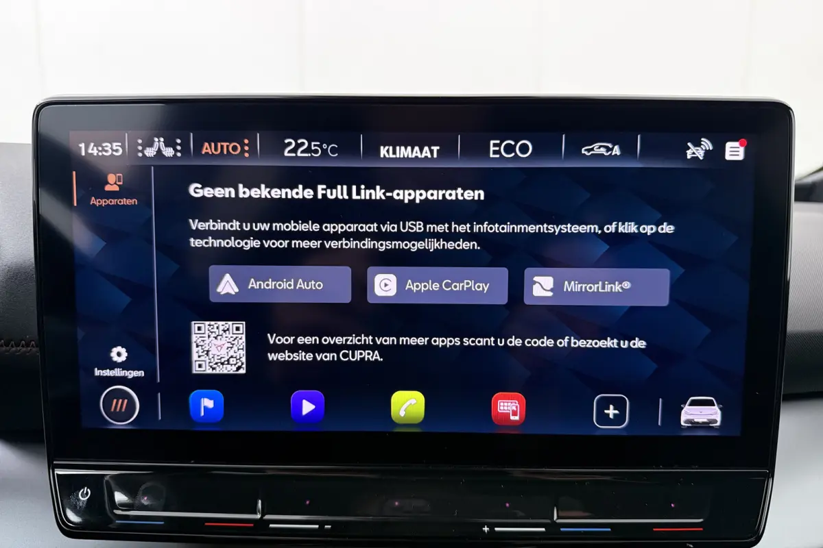 Essential 62 kWh (96%SOH) Stuur+Stoelverw. Carplay 18'LMV