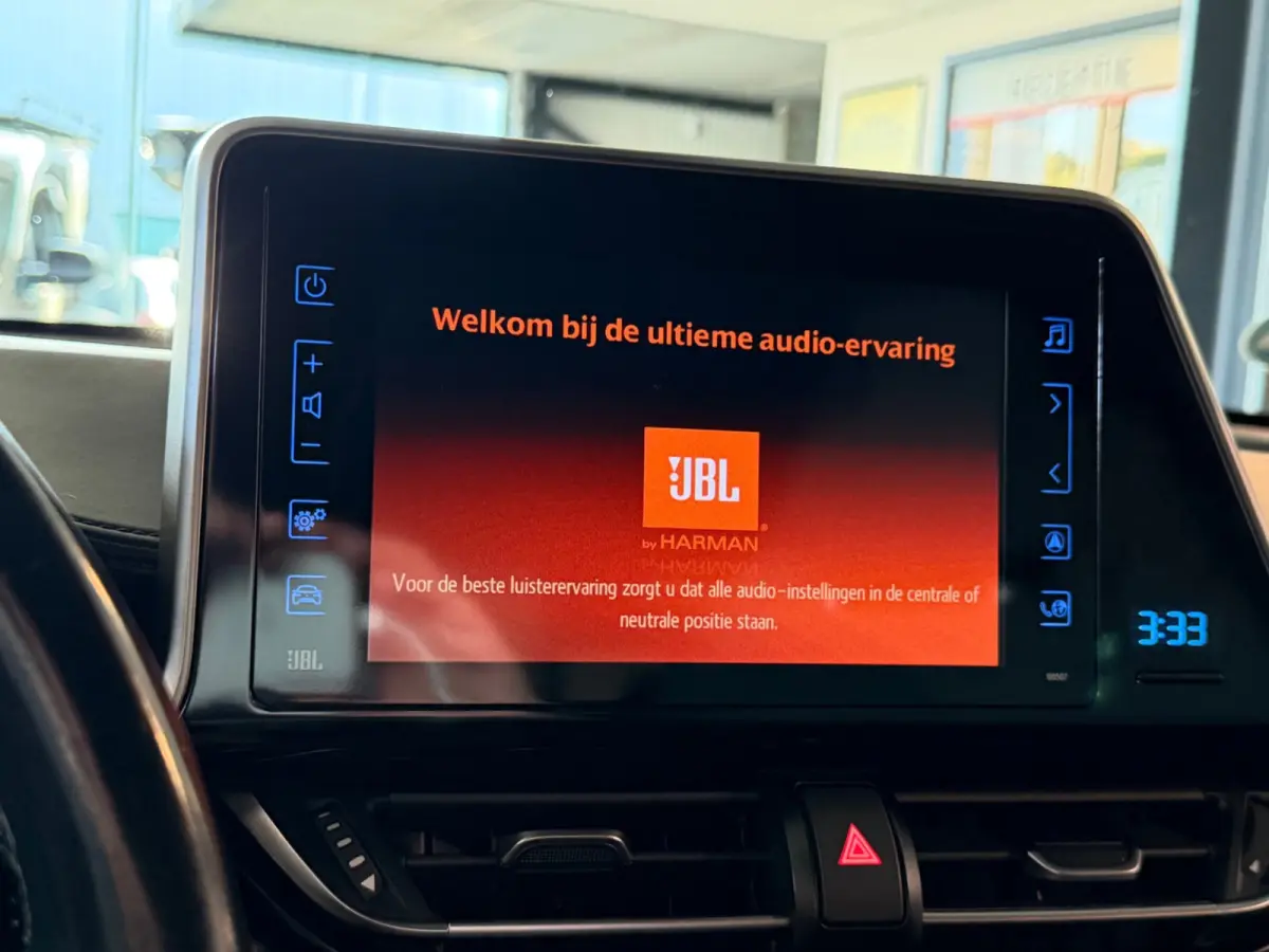 1.8 Hybrid Style, NAP, Camera, JBL, KeyLess, Trekhaak