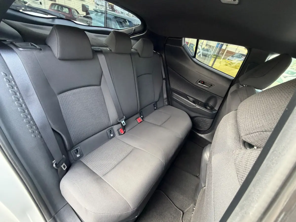 1.8 Hybrid Style, NAP, Camera, JBL, KeyLess, Trekhaak