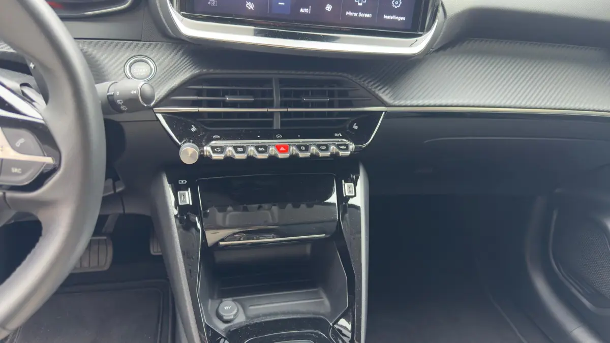 1.2 Hybrid 100 pk Allure | Camera | Stoelverwarming | Apple Carplay / Android Auto | Draadloze telefoonoplader |