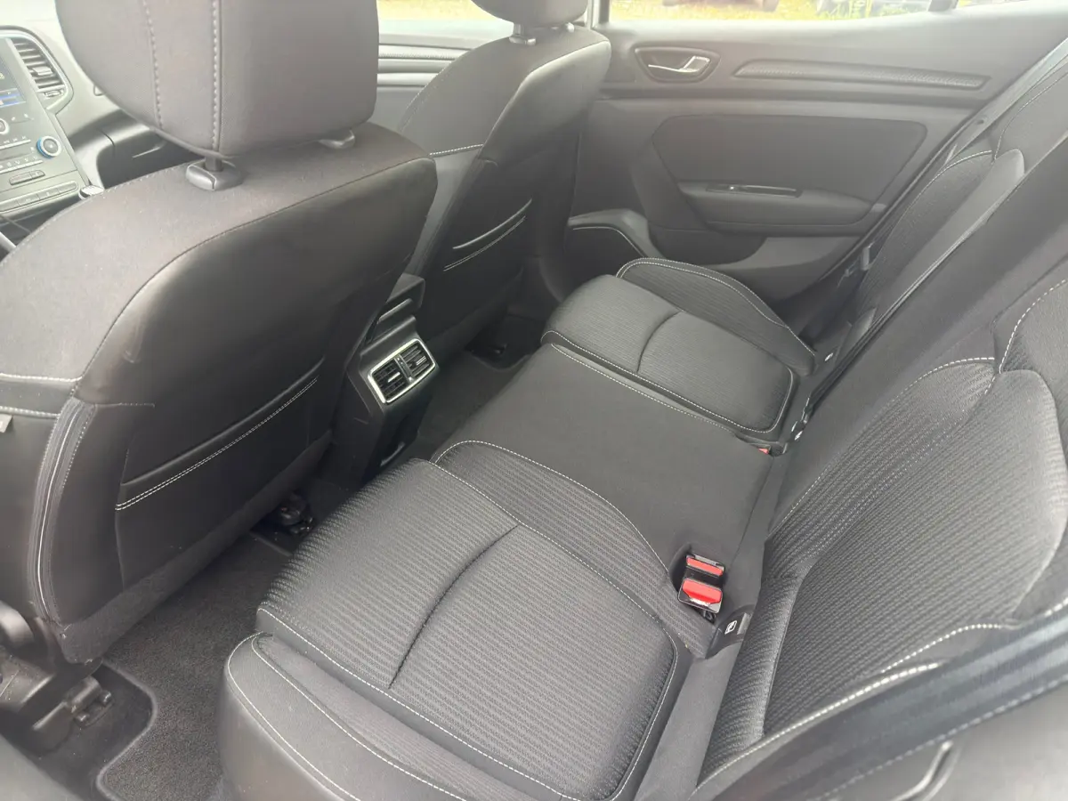 1.5 dCi Eco2 Bose l Camera l Navi l Cruise l IZGST l