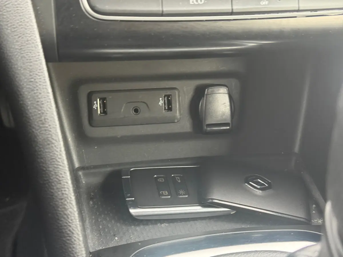 1.5 dCi Eco2 Bose l Camera l Navi l Cruise l IZGST l