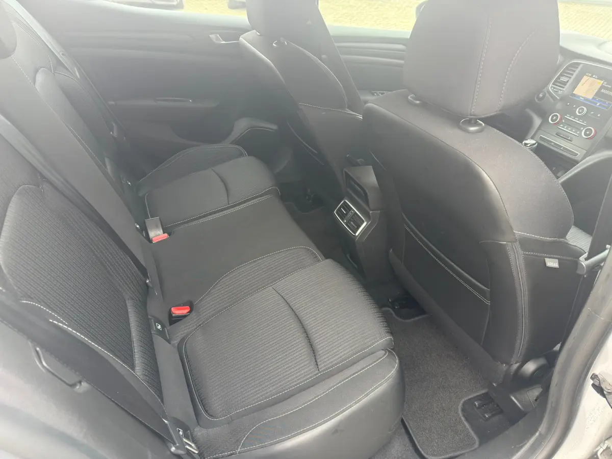 1.5 dCi Eco2 Bose l Camera l Navi l Cruise l IZGST l