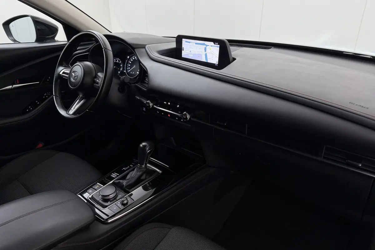 2.0 e-SkyActiv-X M Hybrid Homura Trekhaak Head-Up Display Camera
