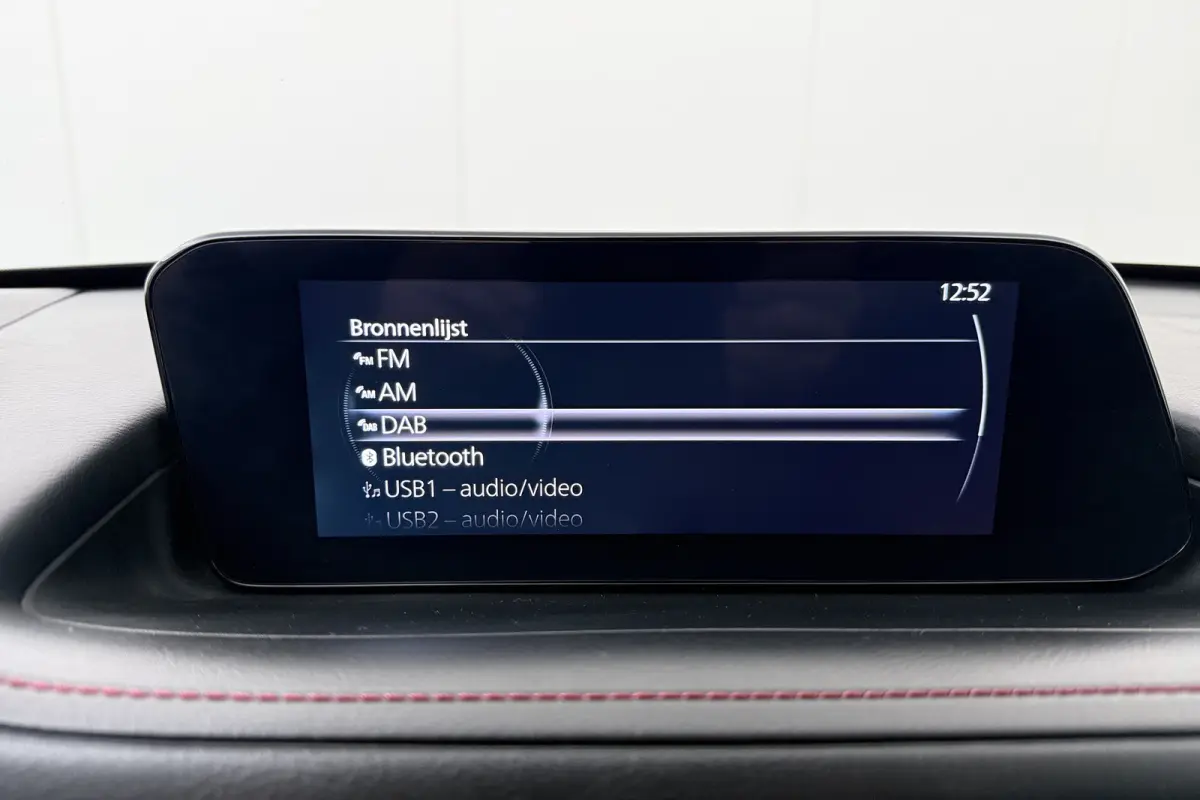 2.0 e-SkyActiv-X M Hybrid Homura Trekhaak Head-Up Display Camera