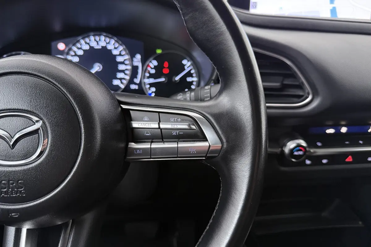 2.0 e-SkyActiv-X M Hybrid Homura Trekhaak Head-Up Display Camera