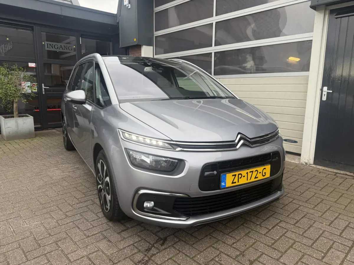 1.2 THP 130PK 7P NWE D-RIEM/TH/CARPLAY *ALL-IN PRIJS*