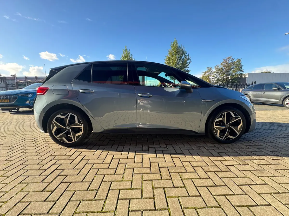 Pro 58 kWh 204pk | Panorama| Camera | Dodehoek | Stoelverwarming