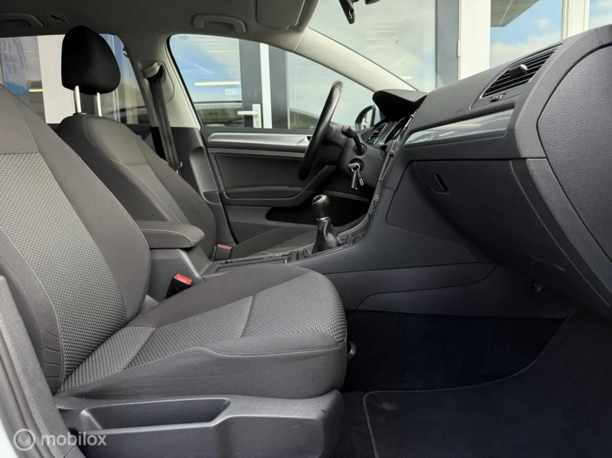 1.0 TSI Comfortline Business