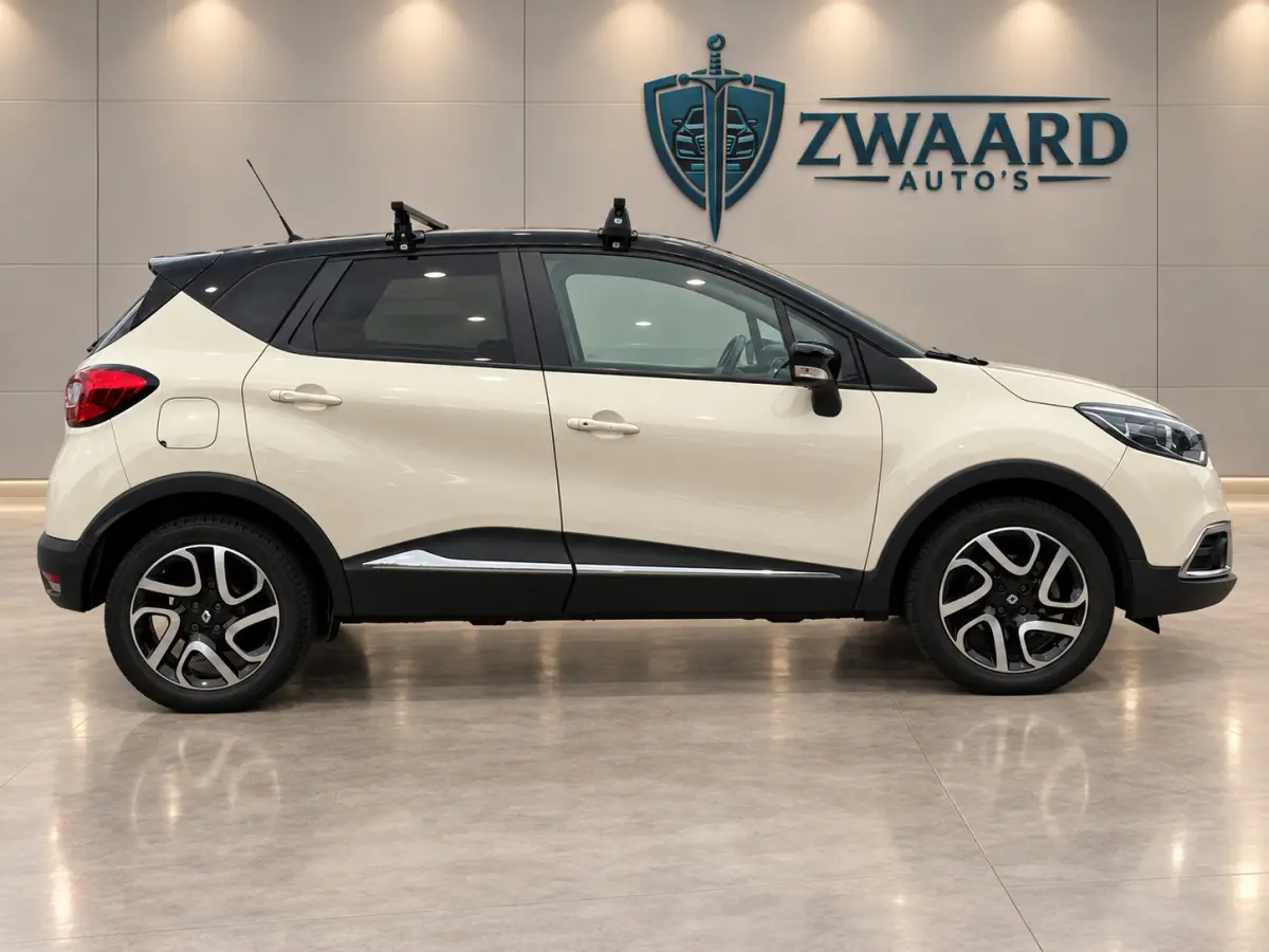 Captur TCe Dynamique l l Cruise l Navi l Camera l Climate l IZGST
