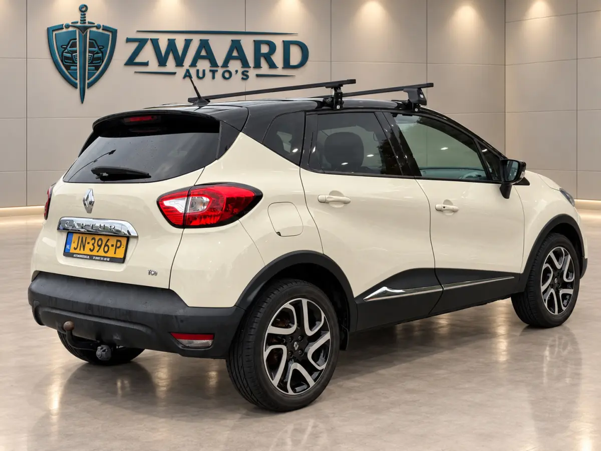 Captur TCe Dynamique l l Cruise l Navi l Camera l Climate l IZGST