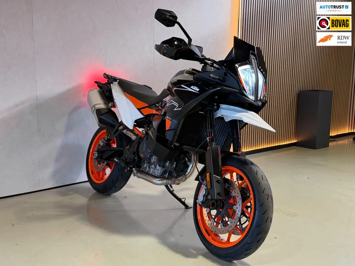 Tour (2025) 8000 KM