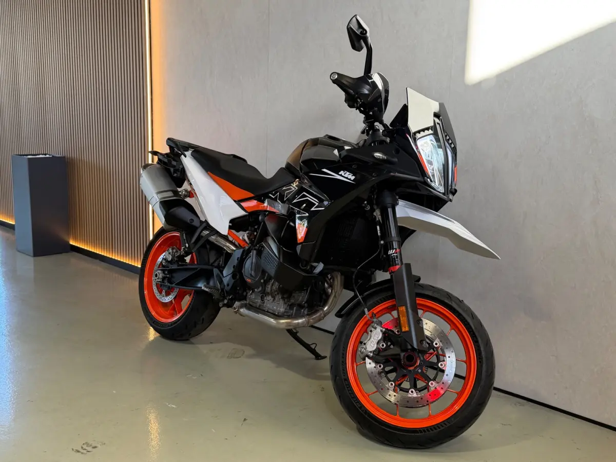 Tour (2025) 8000 KM