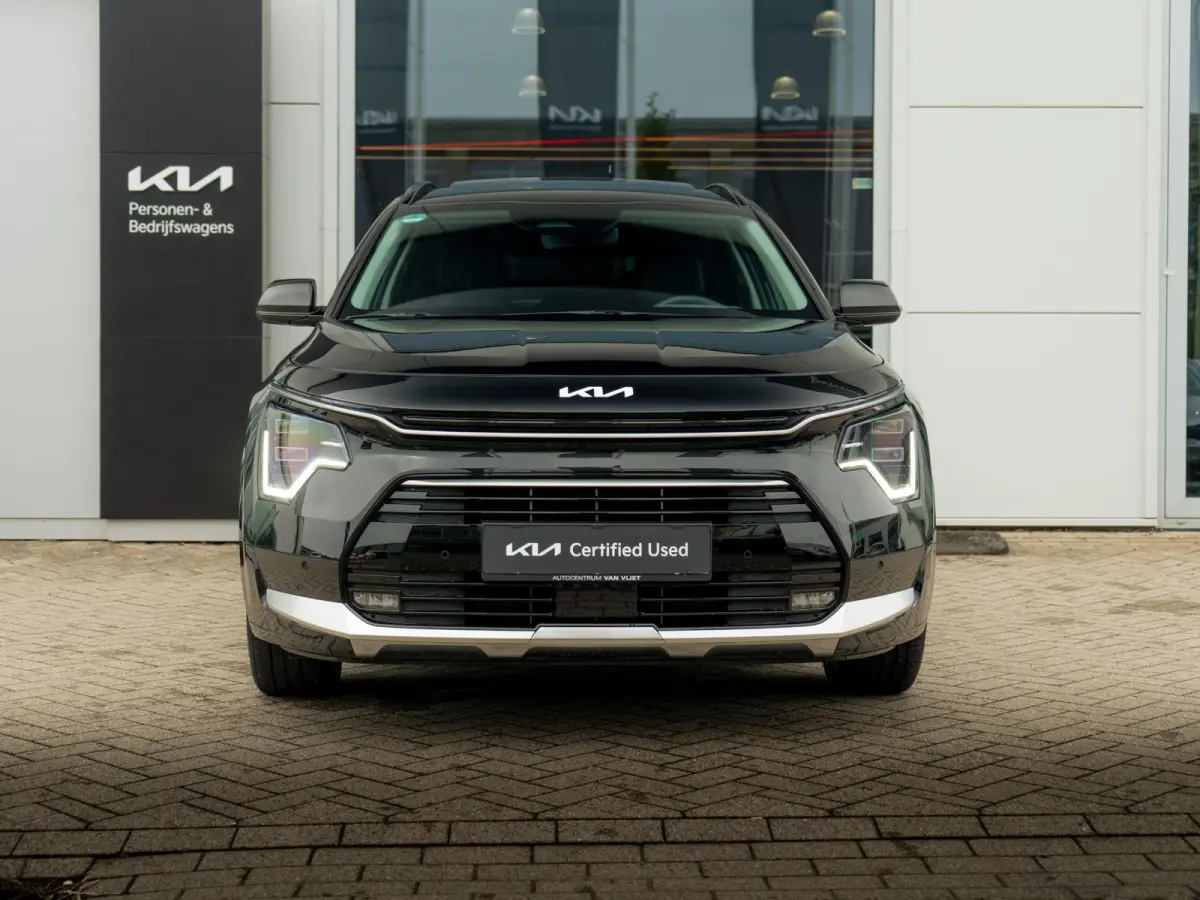 1.6 GDi Hybrid DynamicPlusLine | Stuur-/stoelverwarming | Schuif-/kanteldak | Achteruitrijcamera | PDC voor & achter | CarPlay