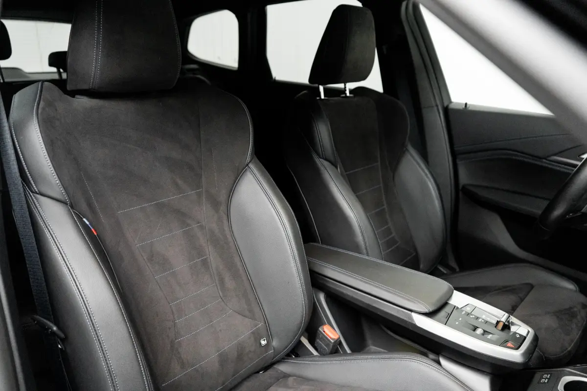 xDrive30 67 kWh M Sport Edition 313PK | M- Sport | Stoel+Stuurwielverwarming | Camer Achter | Keyless |