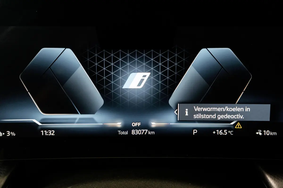 xDrive30 67 kWh M Sport Edition 313PK | M- Sport | Stoel+Stuurwielverwarming | Camer Achter | Keyless |
