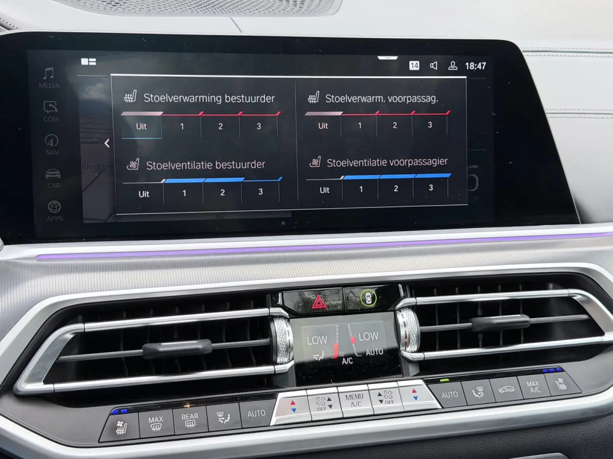 XDrive45e High Executive Pano/360/Memory