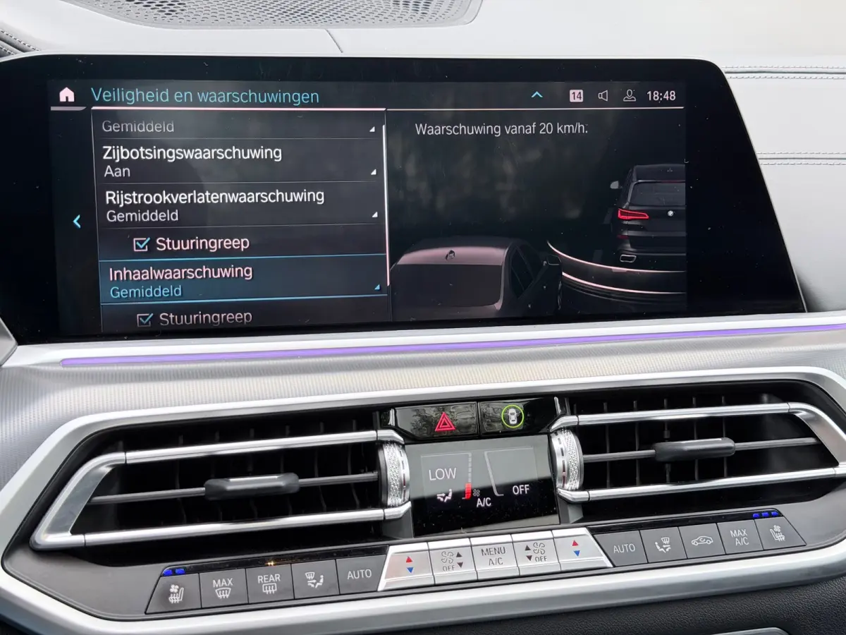 XDrive45e High Executive Pano/360/Memory