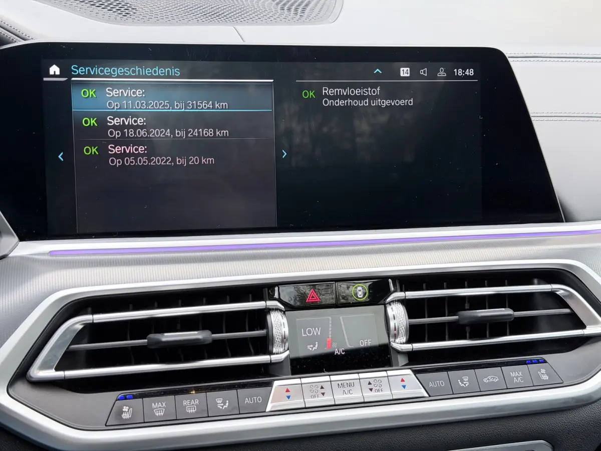 XDrive45e High Executive Pano/360/Memory