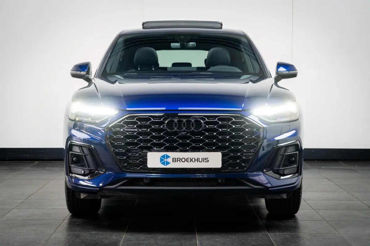 55 TFSI e S edition Competition 367PK | Panorama Dak | Elek. Stoelen incl. geheugen | Luxe Ledere Bekleding | Afgevlakt Stuur