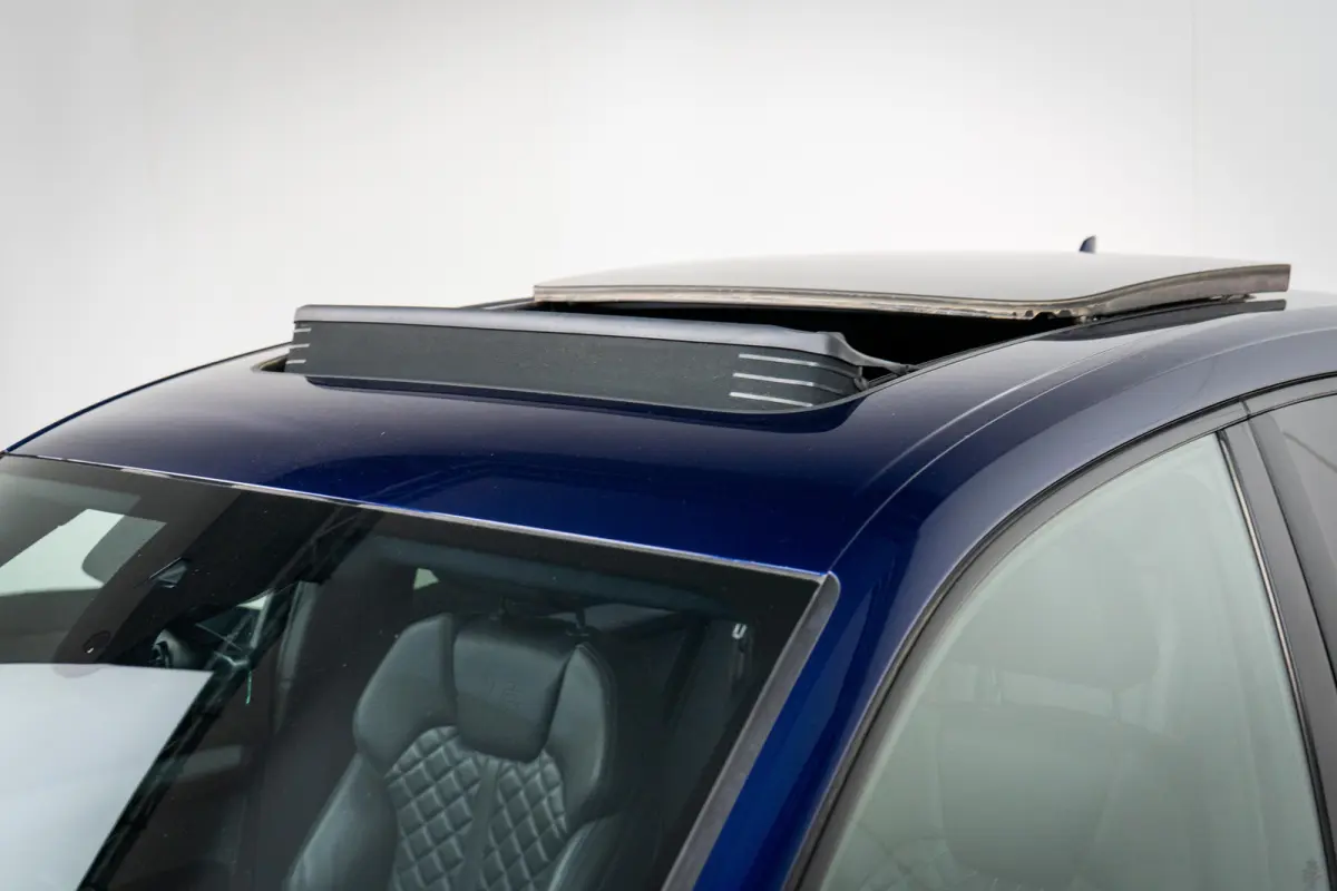 55 TFSI e S edition Competition 367PK | Panorama Dak | Elek. Stoelen incl. geheugen | Luxe Ledere Bekleding | Afgevlakt Stuur